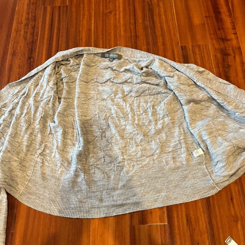 Title Nine Gray Cardigan Sweater Washable Wool Lightweight Texture Open Front XL